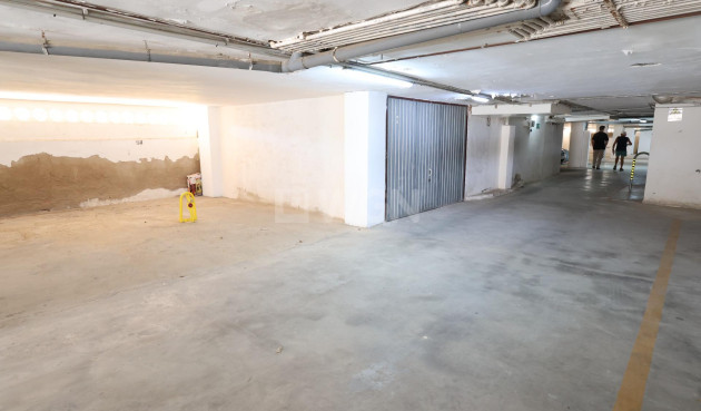 Odsprzedaż - Mieszkanie w bloku - Torrevieja - Costa Blanca