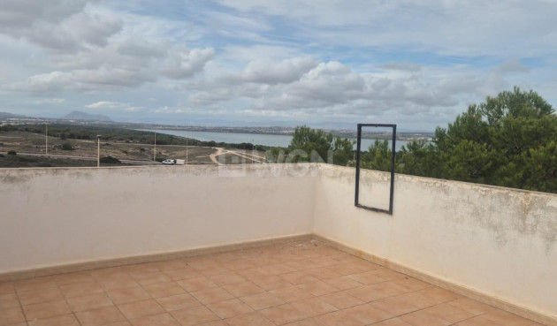 Odsprzedaż - Mieszkanie w bloku - Torrevieja - Torreblanca