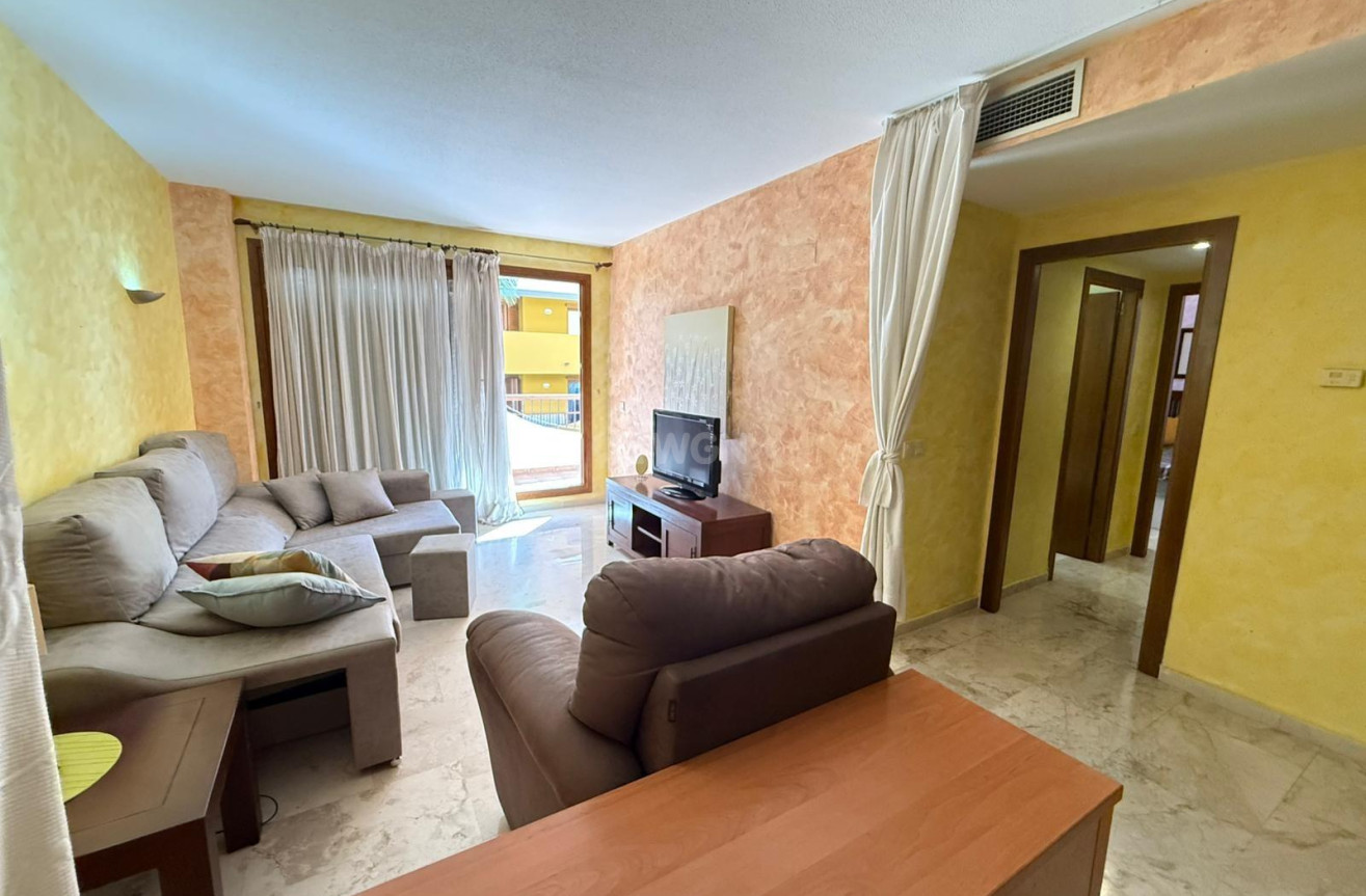 Resale - Apartment / flat - Torrevieja - Punta Prima