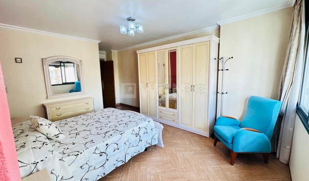 Wiederverkauf - Wohnung - Torrevieja - Centro