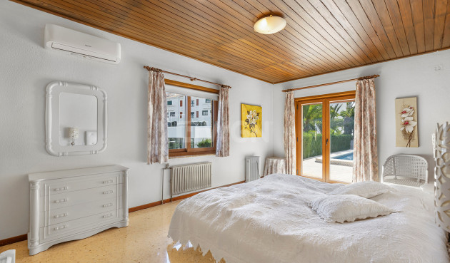 Resale - Villa - Orihuela Costa - Costa Blanca