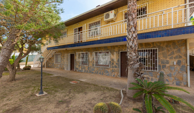 Resale - Villa - Orihuela Costa - Costa Blanca