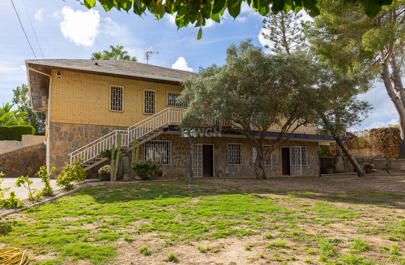 Resale - Villa - Orihuela Costa - Costa Blanca