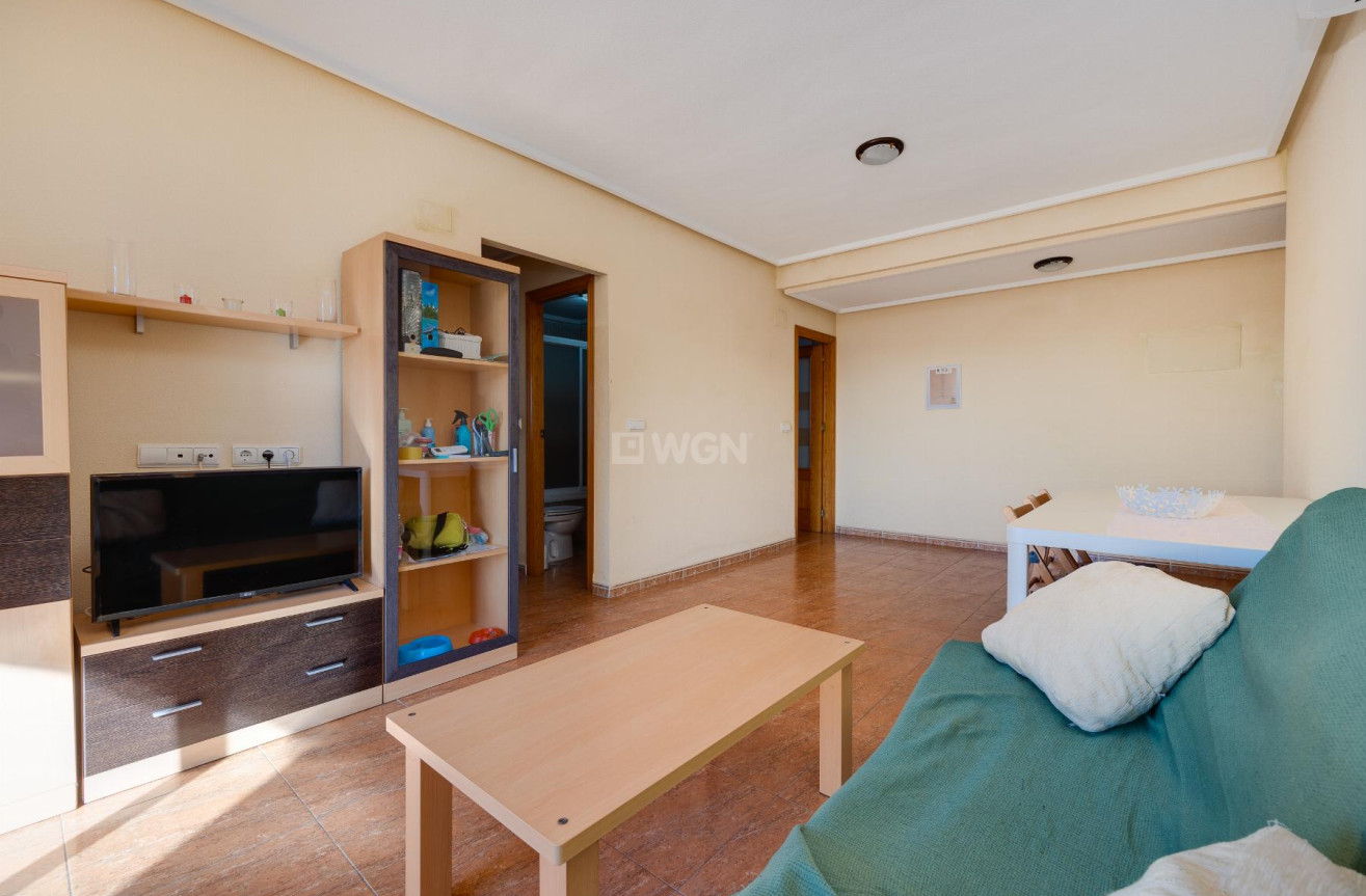 Odsprzedaż - Mieszkanie w bloku - Torrevieja - Costa Blanca