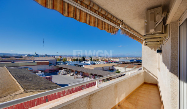 Odsprzedaż - Mieszkanie w bloku - Torrevieja - Costa Blanca