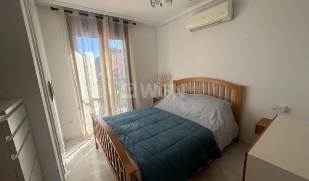 Odsprzedaż - Mieszkanie w bloku - Algorfa - Inland