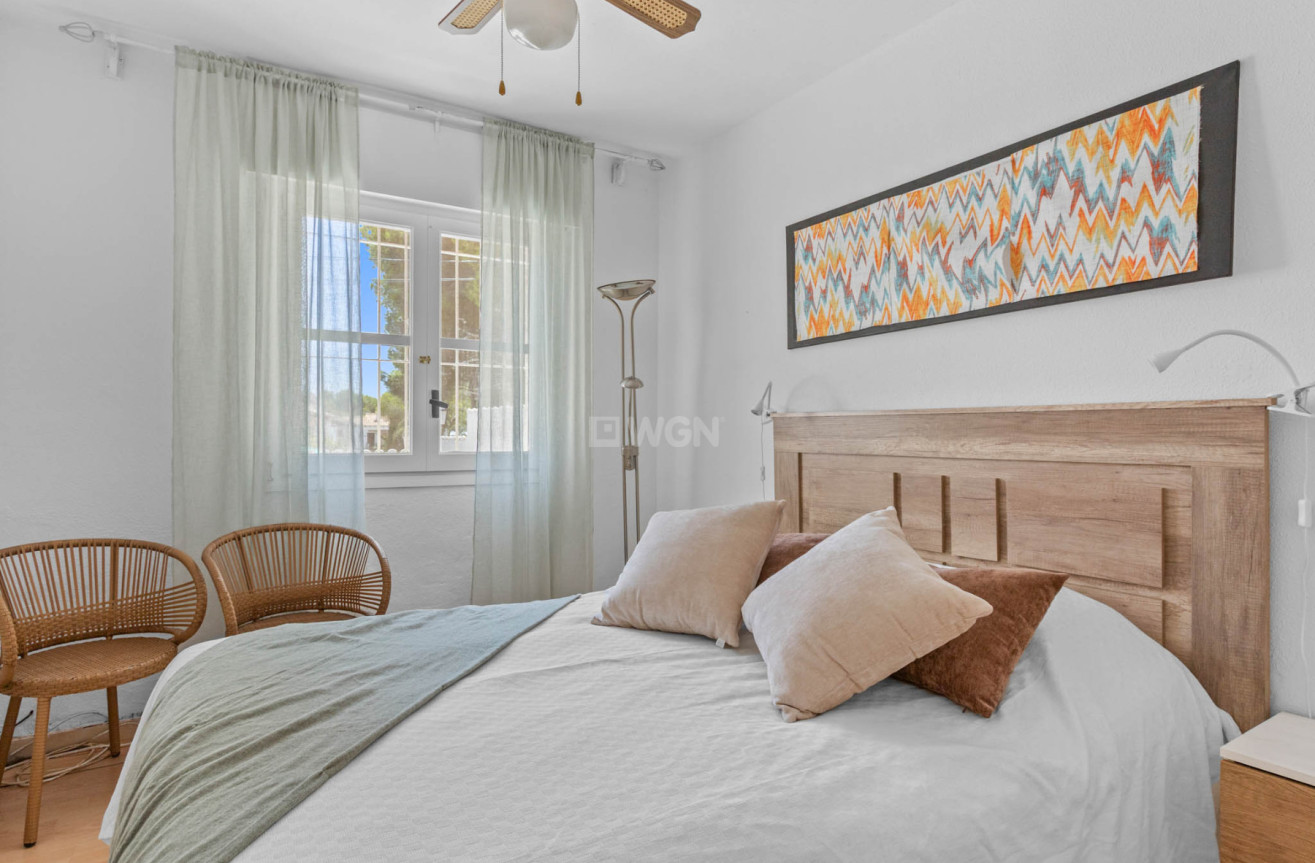 Odsprzedaż - Bungalow - Torrevieja - Costa Blanca