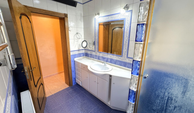 Odsprzedaż - Villa - Pilar de la Horadada - Costa Blanca