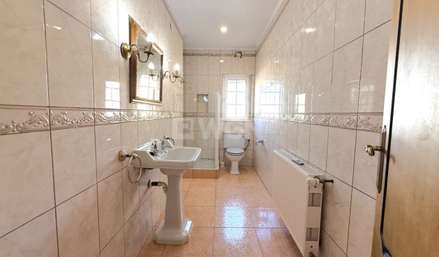 Odsprzedaż - Villa - Pilar de la Horadada - Costa Blanca