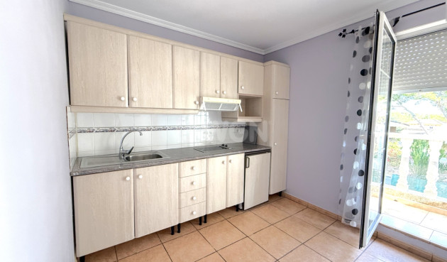 Odsprzedaż - Villa - Pilar de la Horadada - Costa Blanca