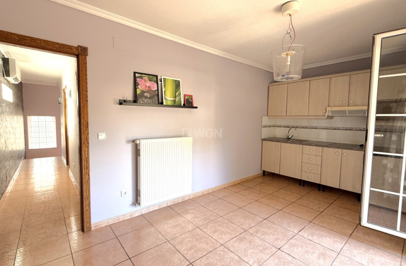 Odsprzedaż - Villa - Pilar de la Horadada - Costa Blanca