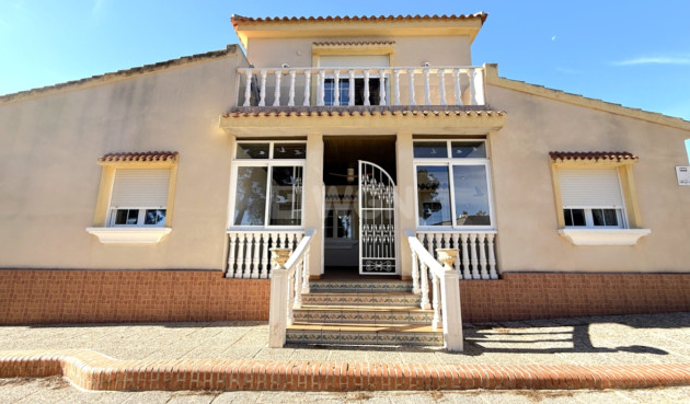 Odsprzedaż - Villa - Pilar de la Horadada - Costa Blanca