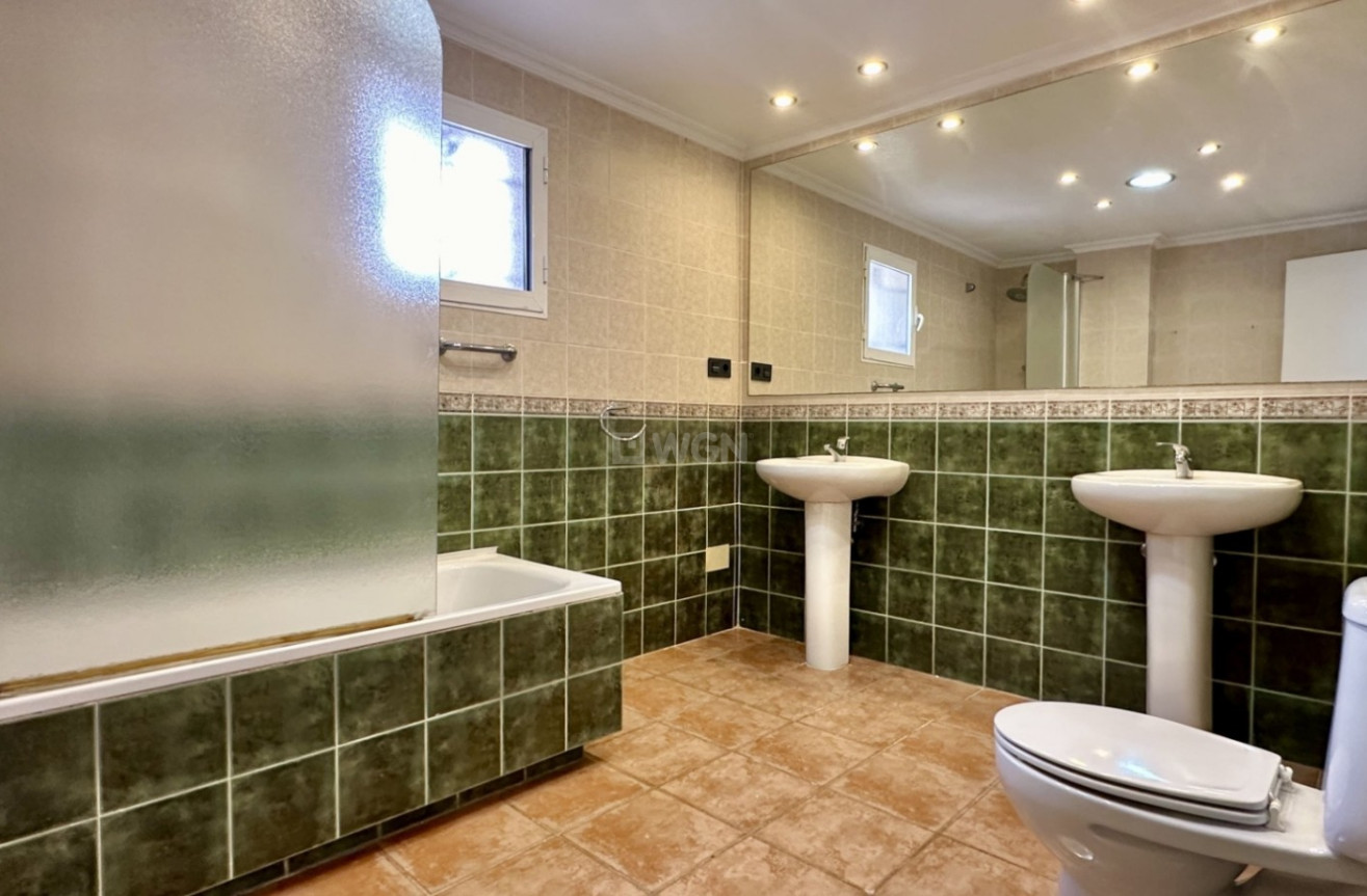 Odsprzedaż - Villa - Orihuela Costa - Costa Blanca