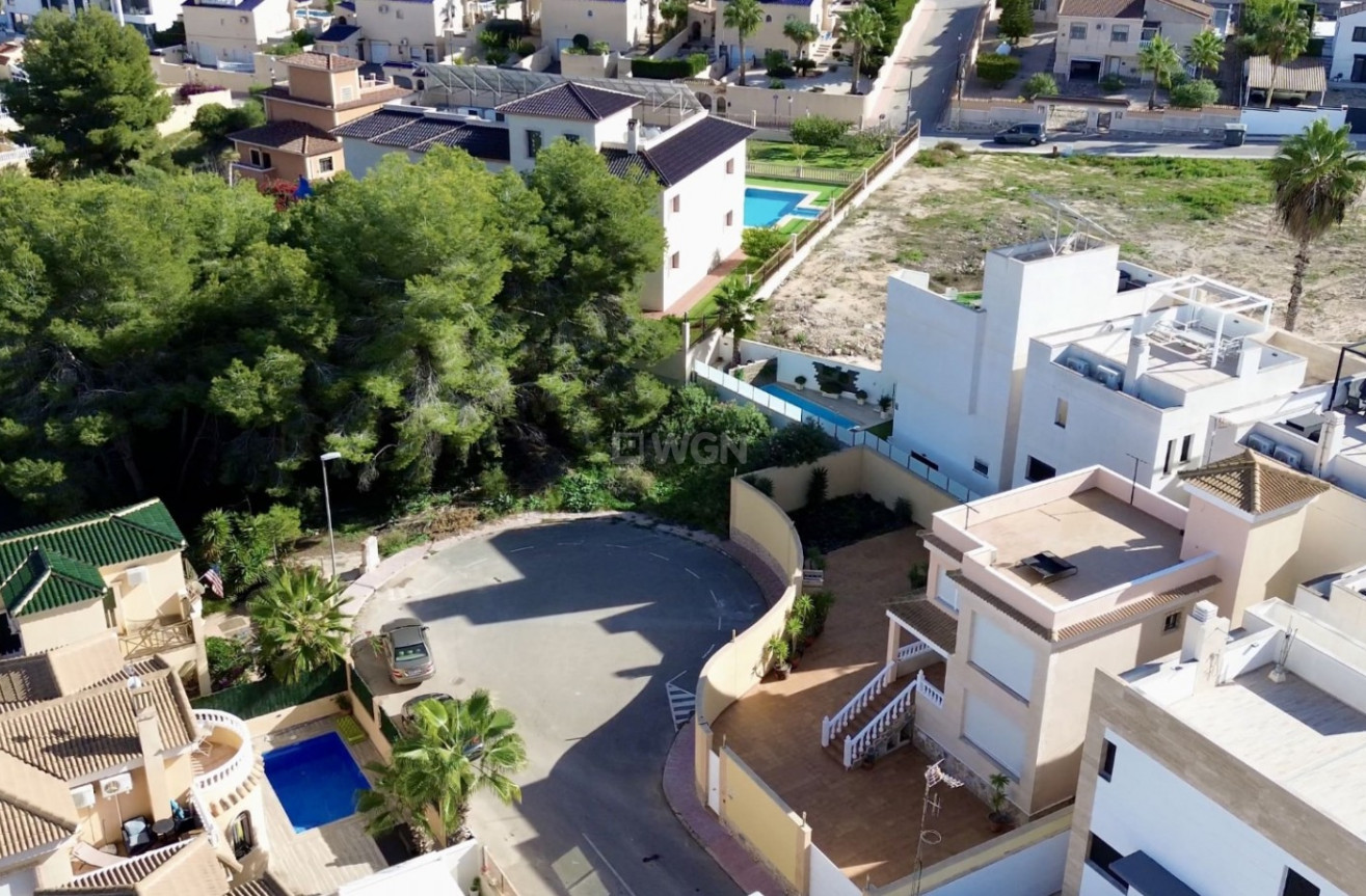 Odsprzedaż - Villa - Orihuela Costa - Costa Blanca
