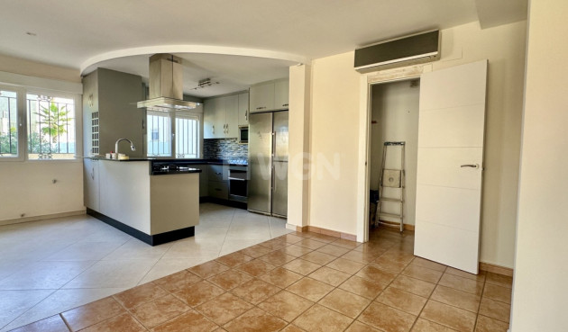 Odsprzedaż - Villa - Orihuela Costa - Costa Blanca