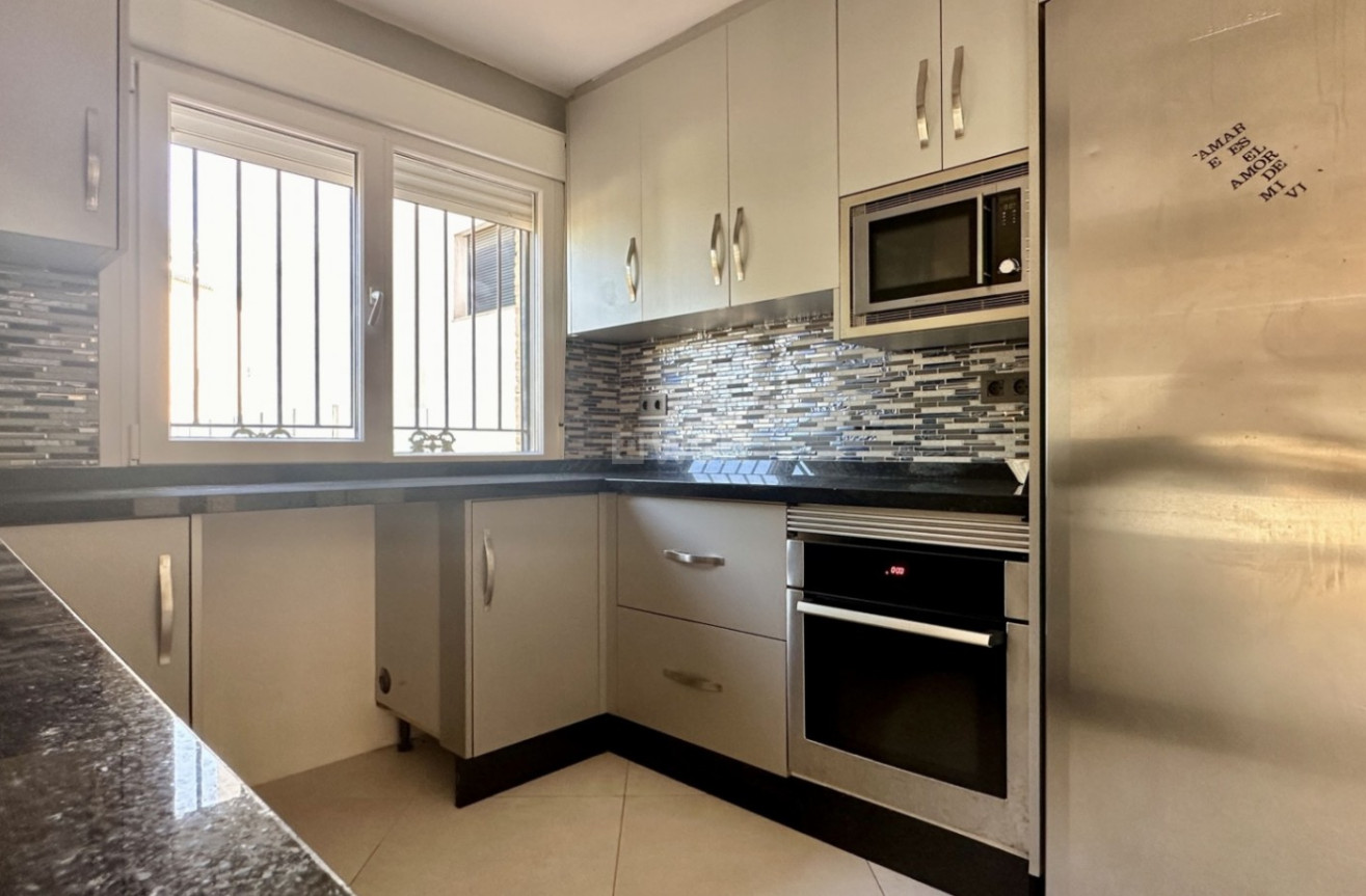 Odsprzedaż - Villa - Orihuela Costa - Costa Blanca