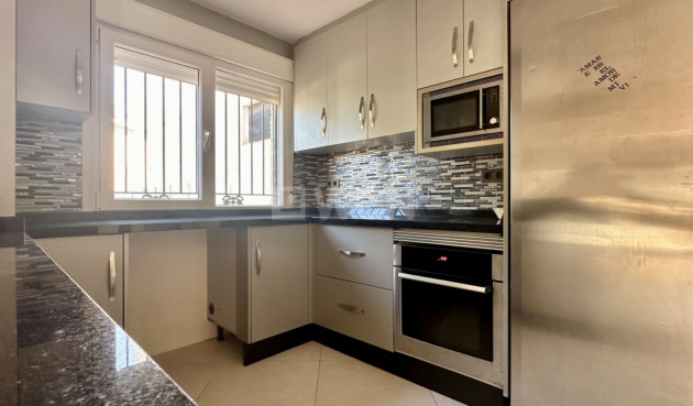 Odsprzedaż - Villa - Orihuela Costa - Costa Blanca