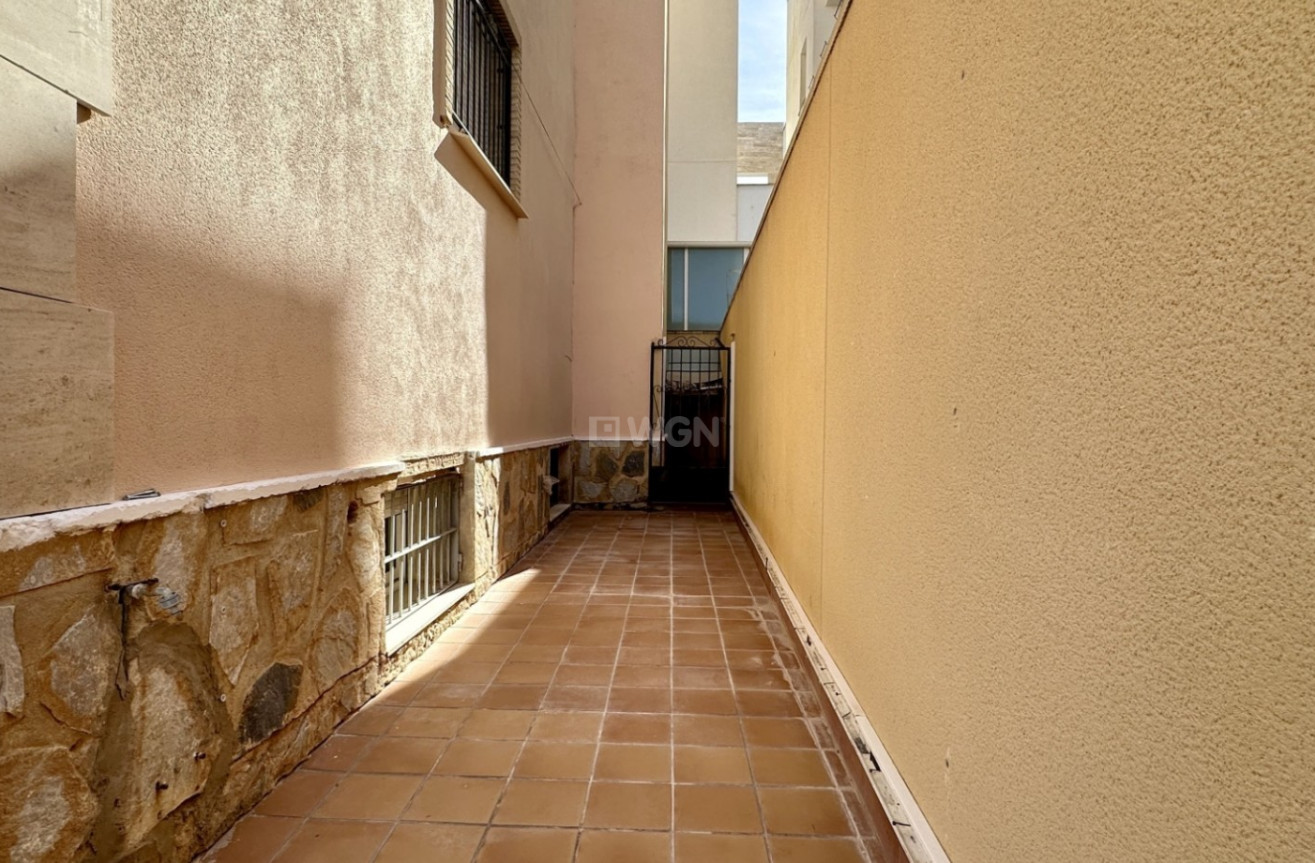 Odsprzedaż - Villa - Orihuela Costa - Costa Blanca