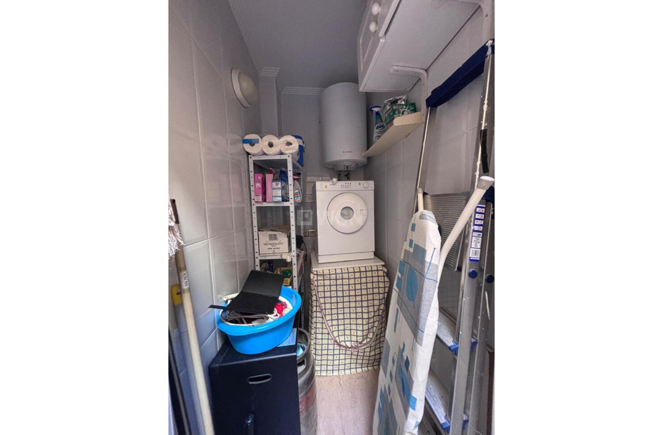 Odsprzedaż - Kamienica - Villamartin - Costa Blanca