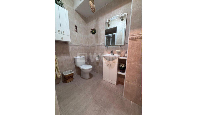 Odsprzedaż - Kamienica - Villamartin - Costa Blanca