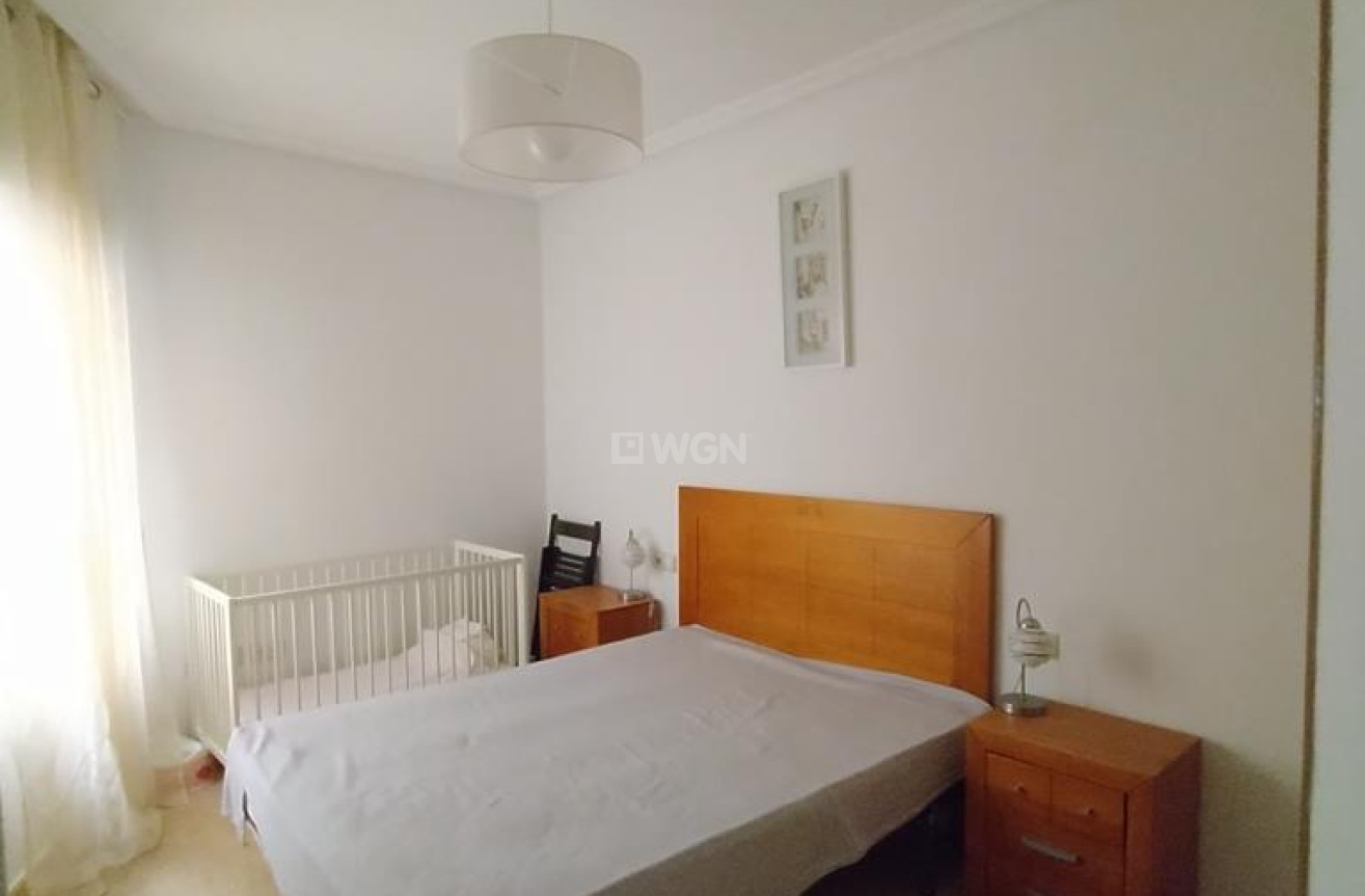 Resale - Apartment / flat - Torrevieja - CENTRO CASCO URBANO