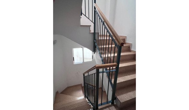 Resale - Apartment / flat - Torrevieja - CENTRO CASCO URBANO