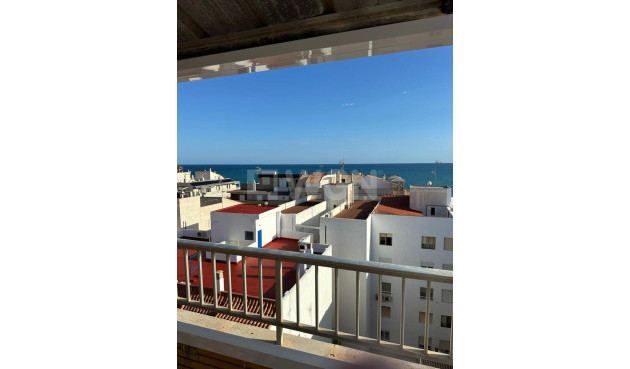 Odsprzedaż - Daszek - Torrevieja - Playa del Cura