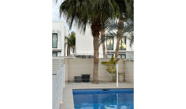 Resale - Villa - Ciudad Quesada - Costa Blanca Sur