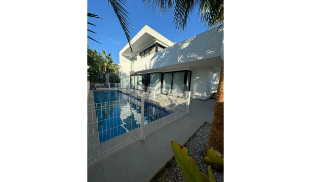 Resale - Villa - Ciudad Quesada - Costa Blanca Sur