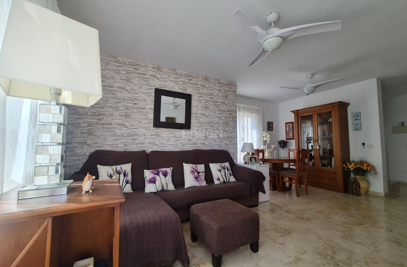 Resale - Villa - Orihuela Costa - Lomas De Campoamor-las Ramblas