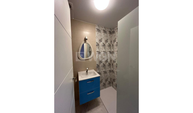 Resale - Apartment / flat - Torrevieja