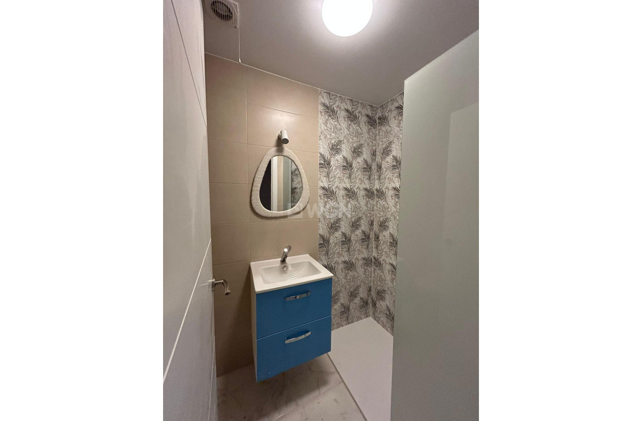 Resale - Apartment / flat - Torrevieja