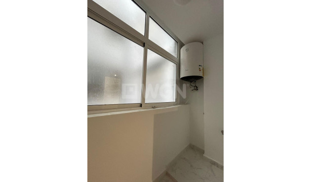 Resale - Apartment / flat - Torrevieja