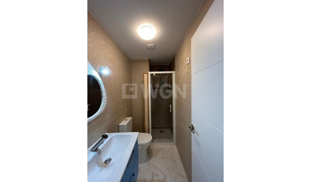 Resale - Apartment / flat - Torrevieja