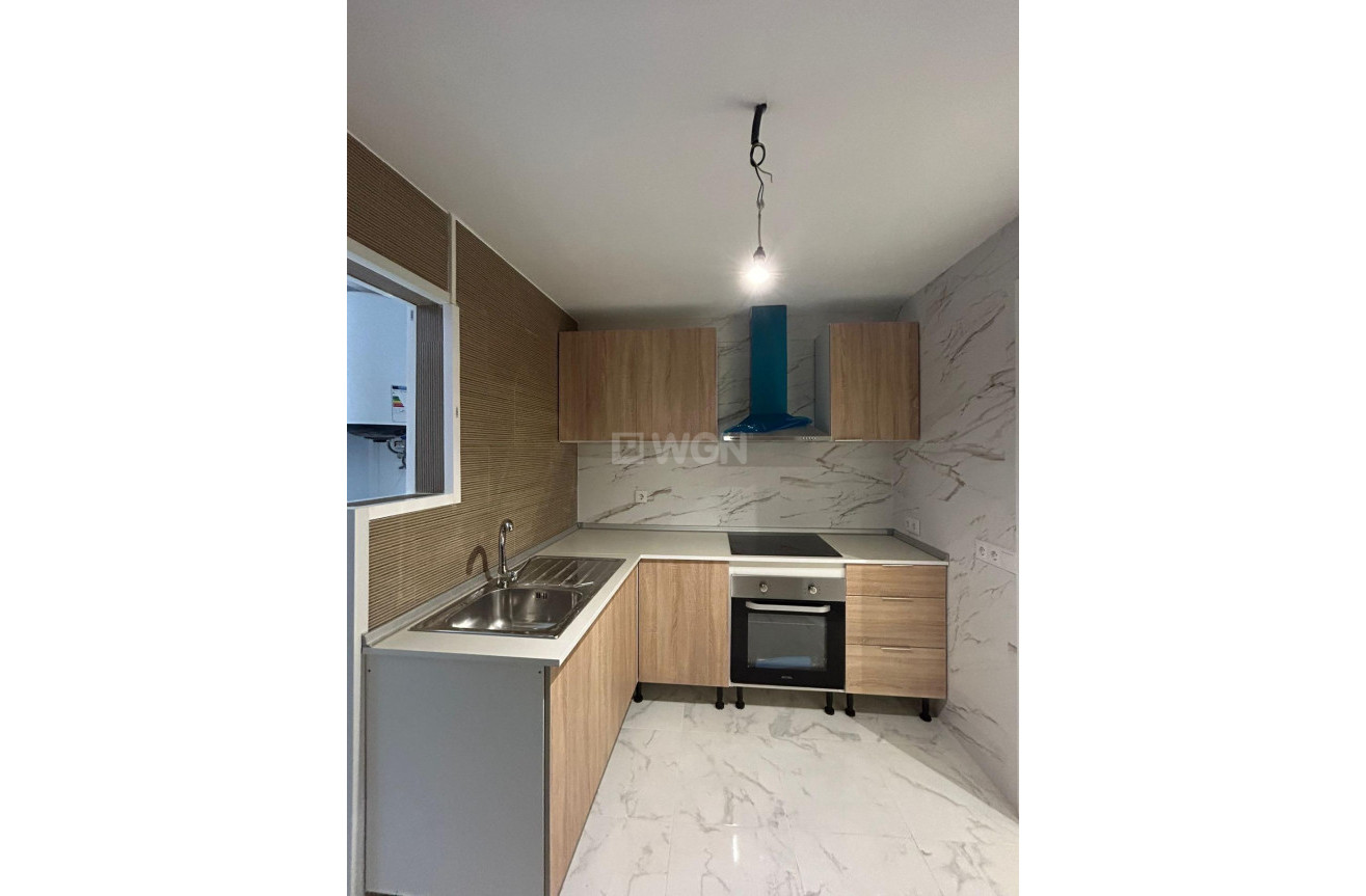 Resale - Apartment / flat - Torrevieja