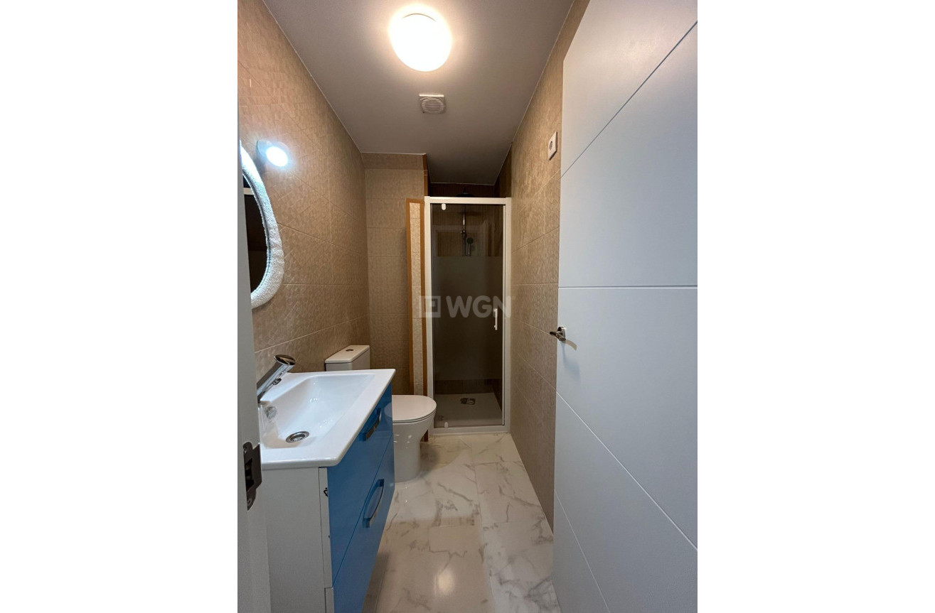 Resale - Apartment / flat - Torrevieja