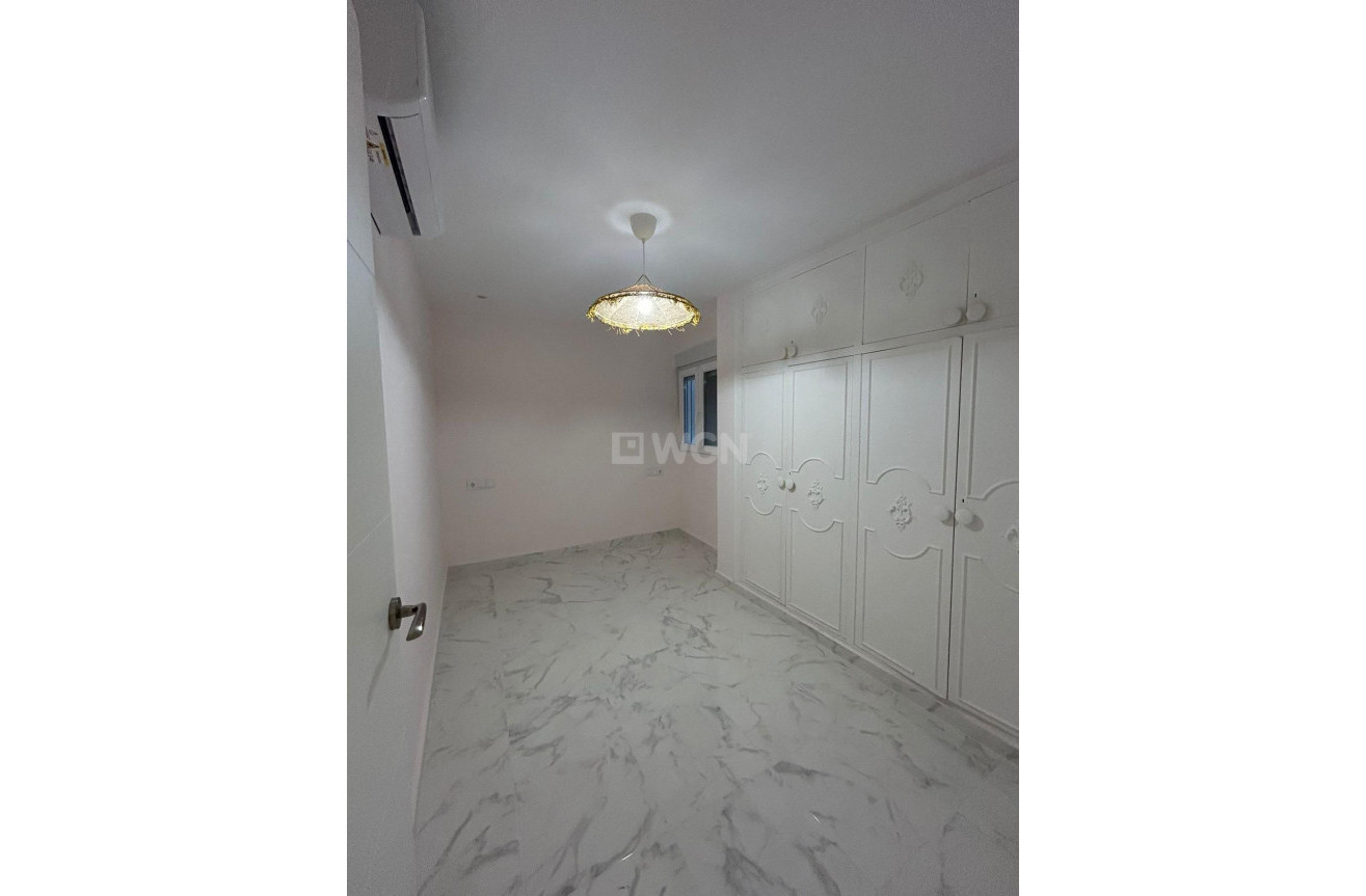 Resale - Apartment / flat - Torrevieja