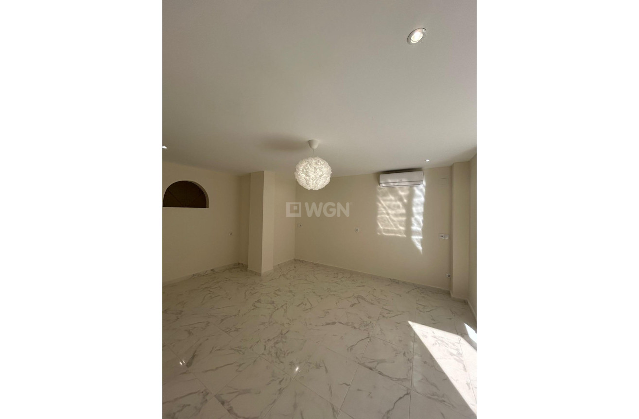 Resale - Apartment / flat - Torrevieja