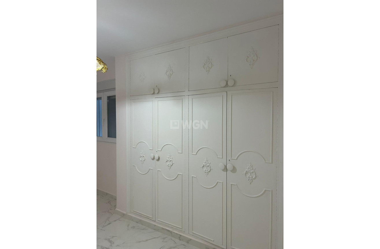 Resale - Apartment / flat - Torrevieja