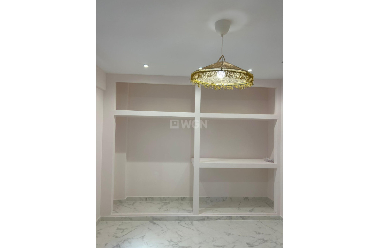 Resale - Apartment / flat - Torrevieja