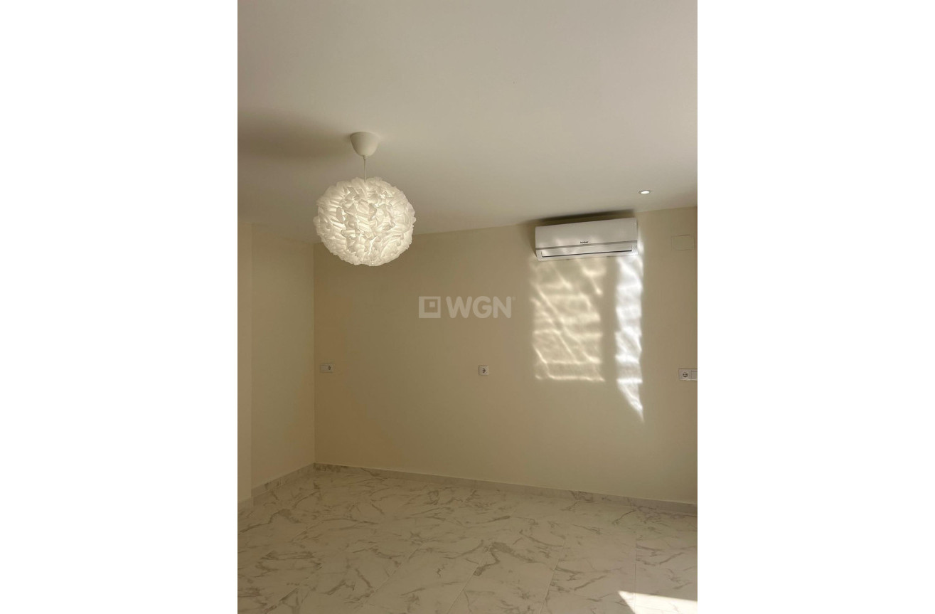 Resale - Apartment / flat - Torrevieja