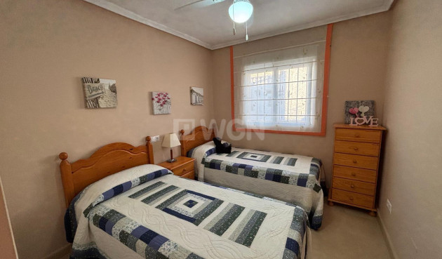 Resale - Villa - Torrevieja - Carrefour