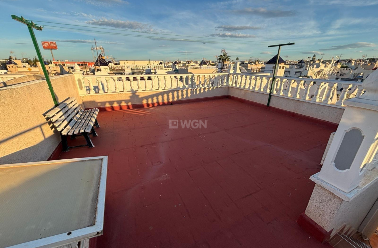 Resale - Villa - Torrevieja - Carrefour