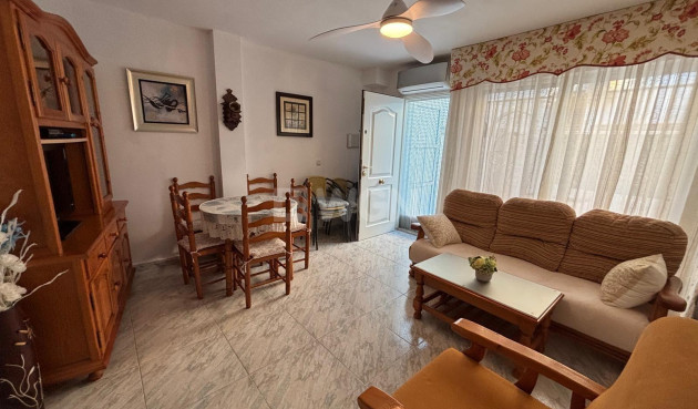 Resale - Villa - Torrevieja - Carrefour