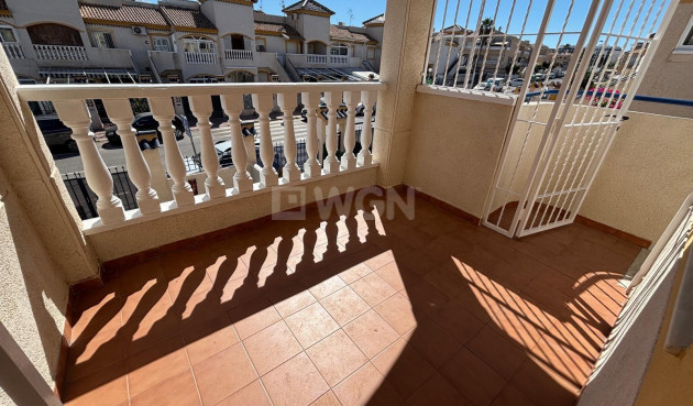 Resale - Bungalow - Torrevieja