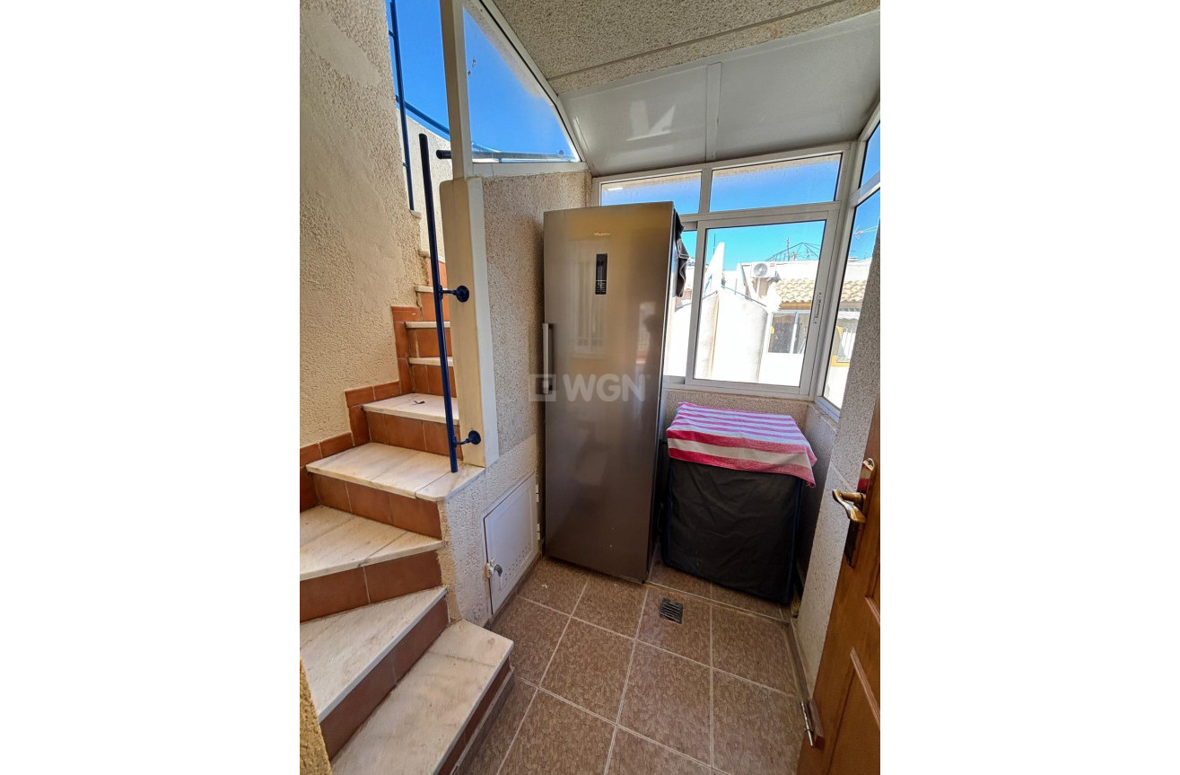 Resale - Bungalow - Torrevieja