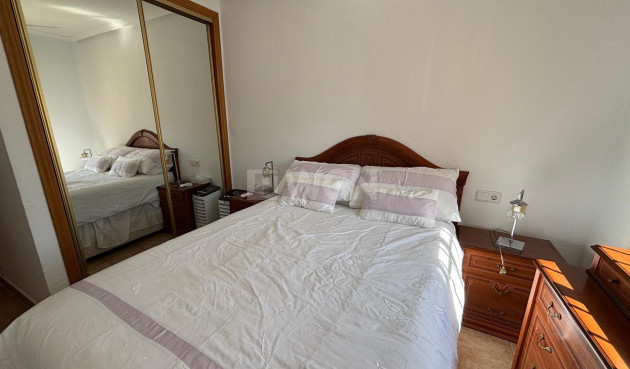 Resale - Bungalow - Torrevieja