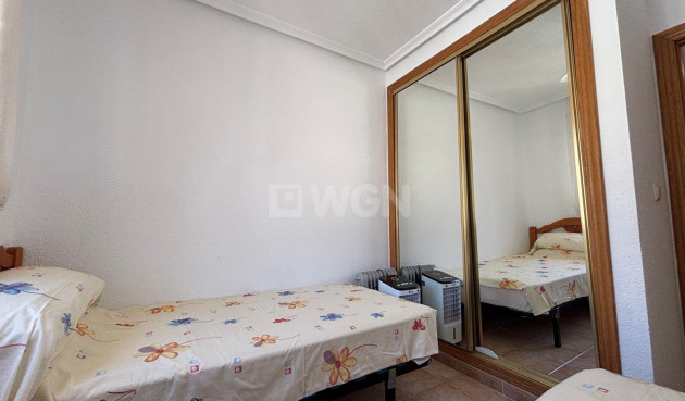 Resale - Bungalow - Torrevieja