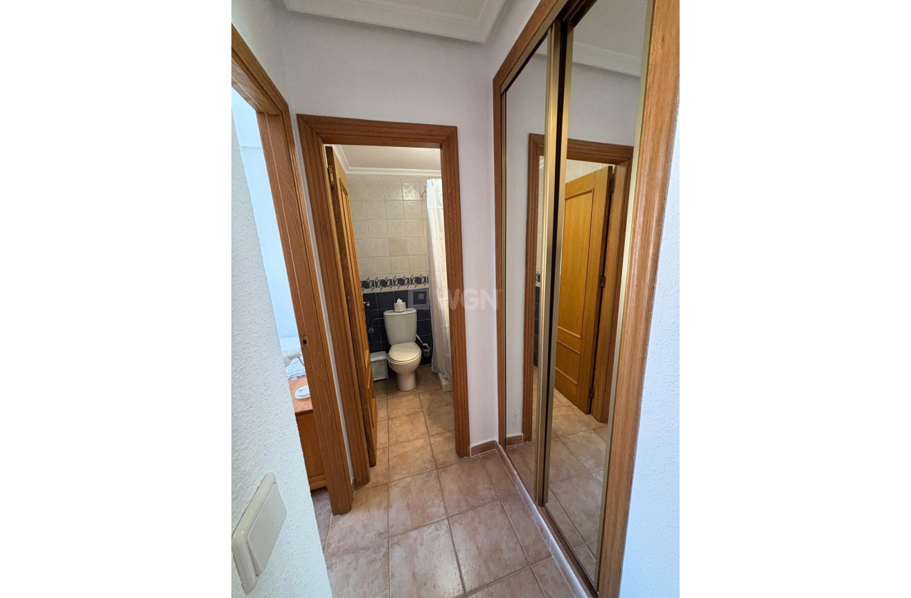 Resale - Bungalow - Torrevieja