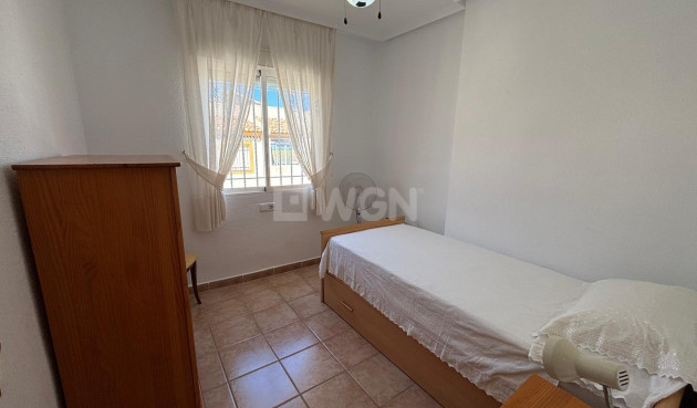 Resale - Bungalow - Torrevieja